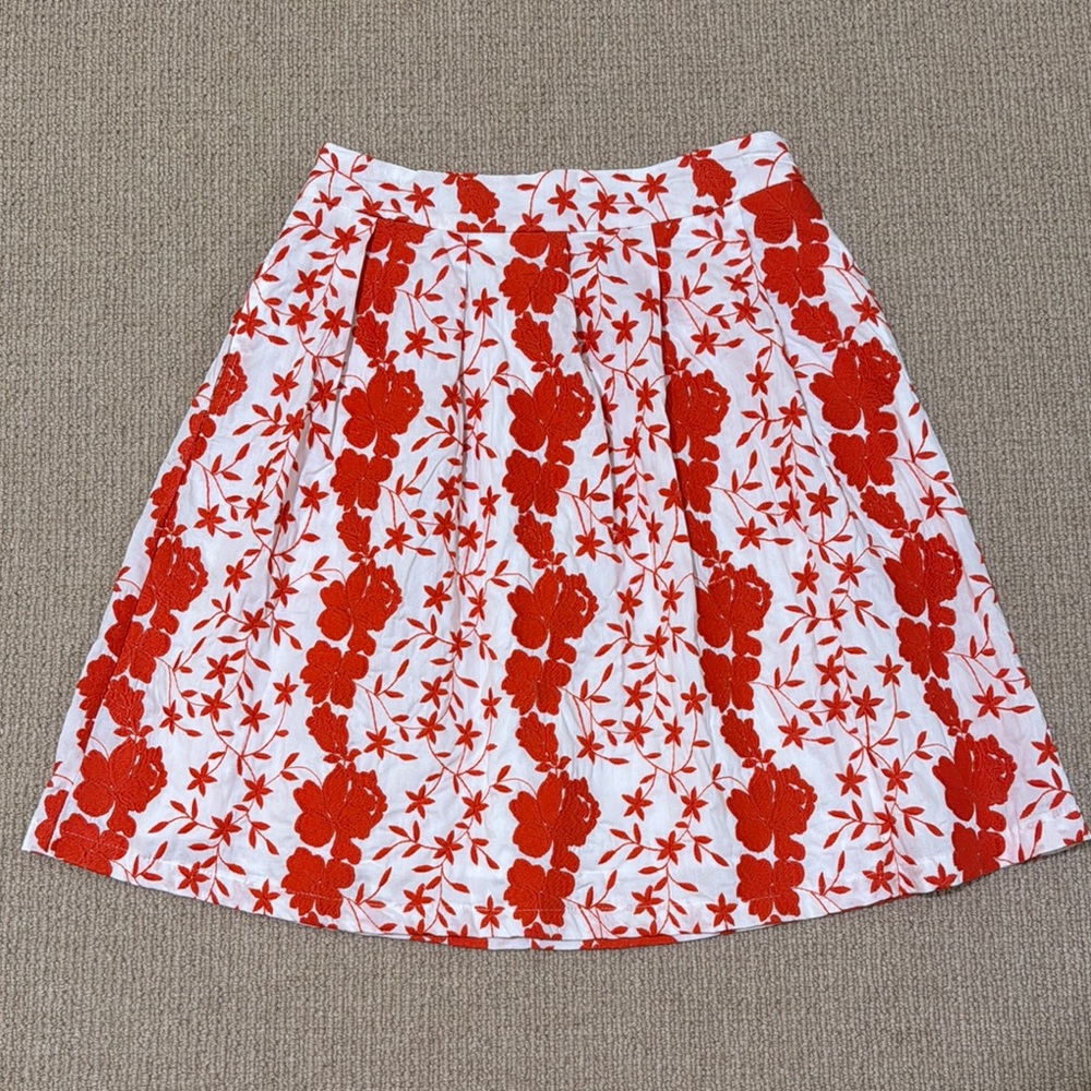 Ellison Floral Red and White Women's Skirt- size medium
